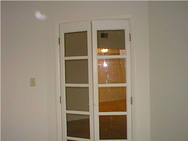 132 Turtle Creek Road, Unit 10 Charlottesville, VA 22901 - Photo 6 of 8 Gallery Image 6