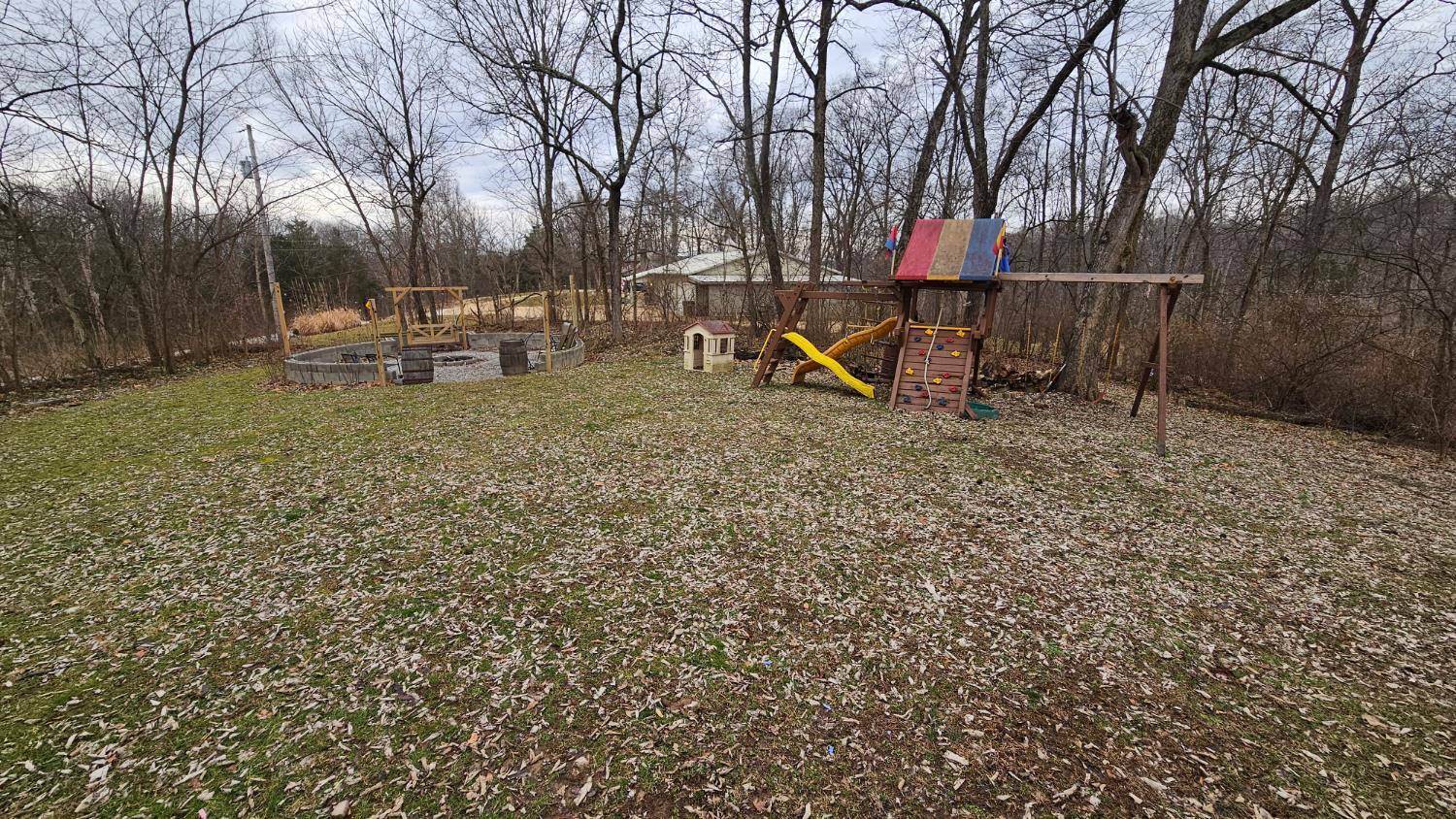 18485 Hogan Hill Road Aurora, IN 47001 - Photo 15 of 24