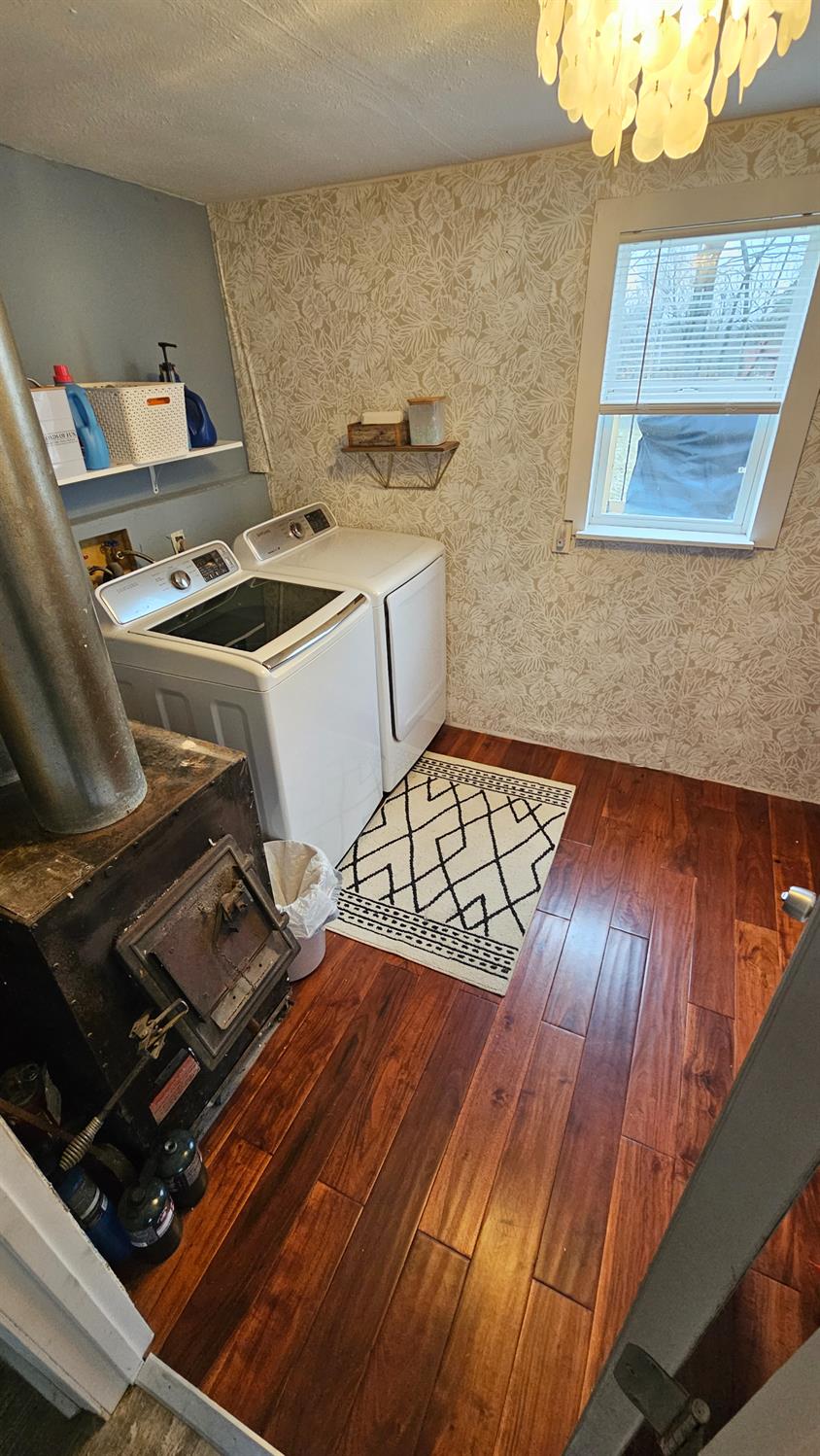 18485 Hogan Hill Road Aurora, IN 47001 - Photo 4 of 24