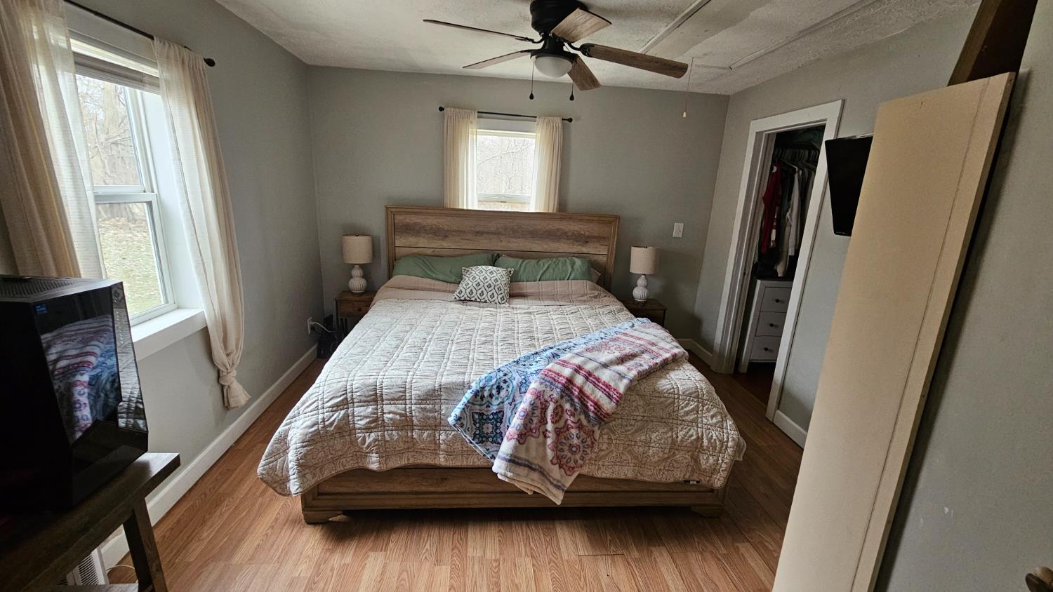 18485 Hogan Hill Road Aurora, IN 47001 - Photo 9 of 24