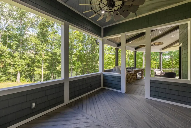 $1,750,000 | 74 Pine Lake Road, Summertown, TN 38483