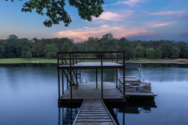 $1,750,000 | 74 Pine Lake Road, Summertown, TN 38483