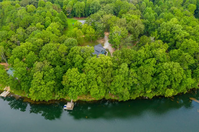 $1,750,000 | 74 Pine Lake Road, Summertown, TN 38483