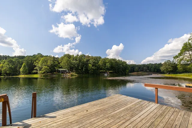 $1,750,000 | 74 Pine Lake Road, Summertown, TN 38483