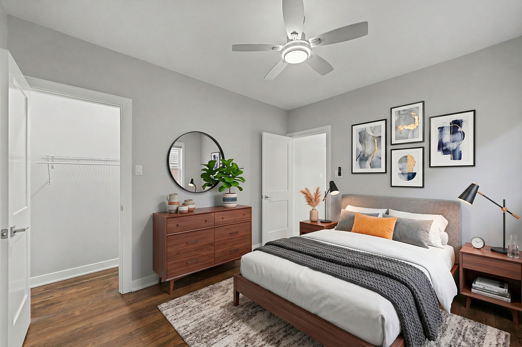 4945 West Addison Street Chicago, IL 60641 - Photo 7 of 47