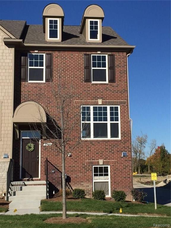 2678 Helmsdale Circle Rochester Hills, MI 48307 - Photo 1 of 26