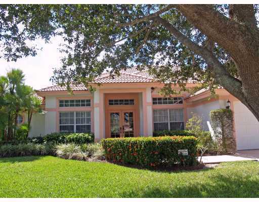 247 Buttonwood Point Jupiter, FL 33458 - Photo 1 of 16 Primary Photo
