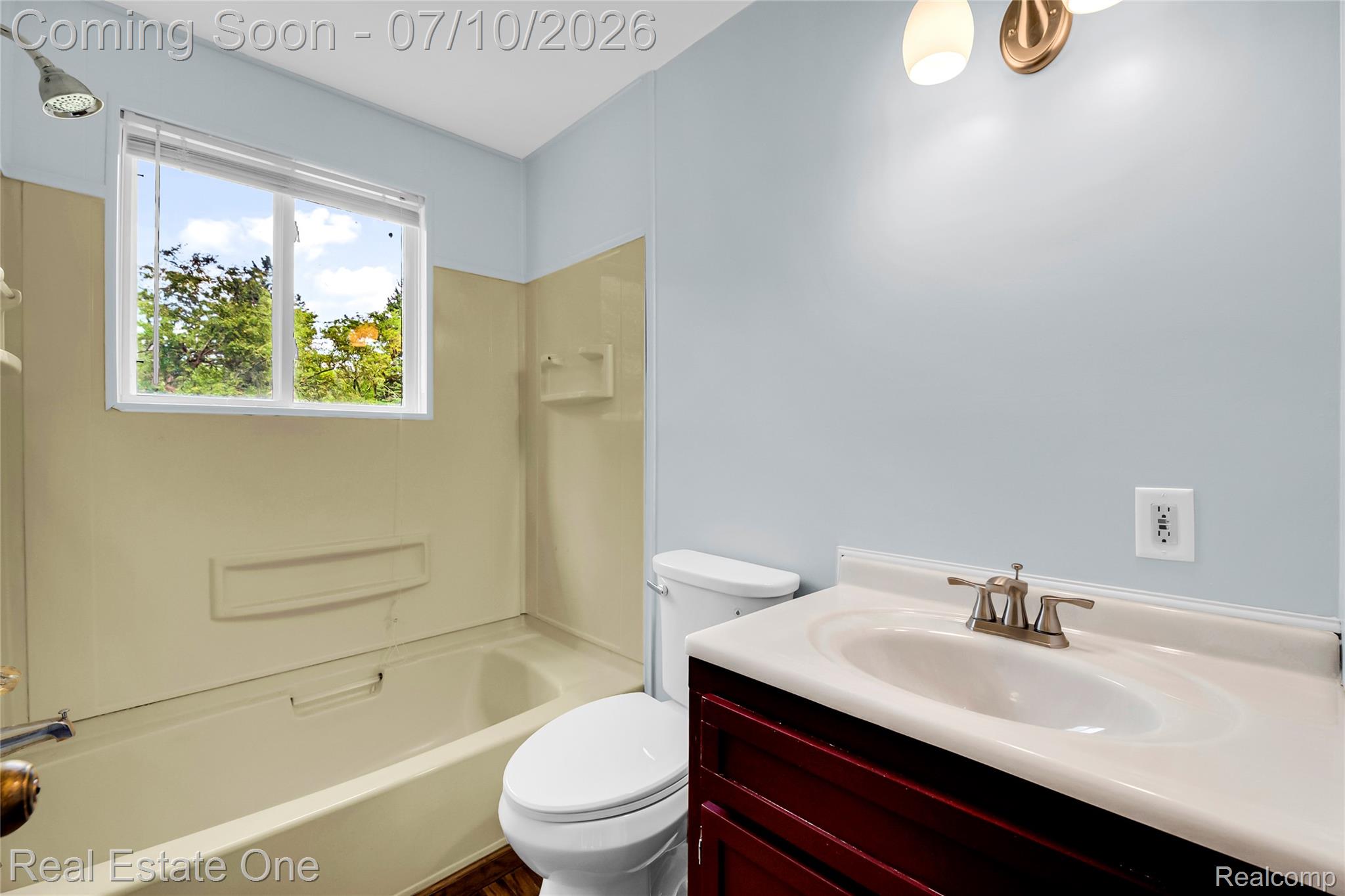 6710 Griswold Road Smiths Creek, MI 48074 - Photo 8 of 26 08-6710 Griswold Rd_7.jpg