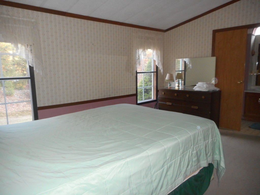 403 Tully Road Orange, MA 01364 - Photo 12 of 18 Gallery Image 12