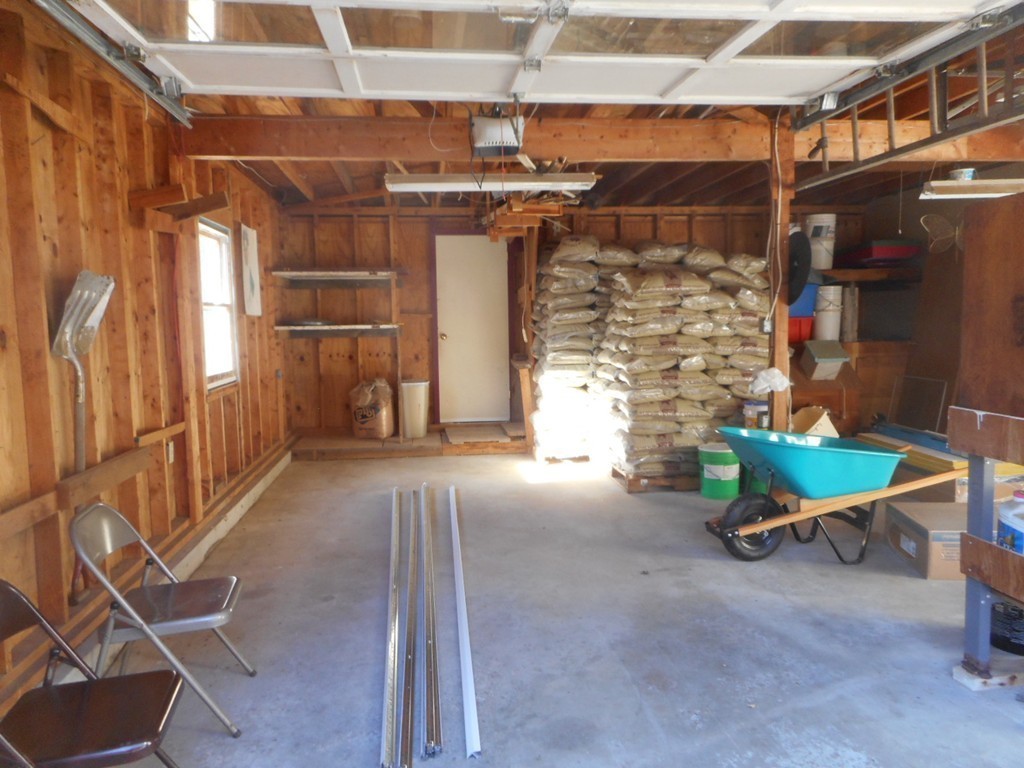 403 Tully Road Orange, MA 01364 - Photo 17 of 18 Gallery Image 17