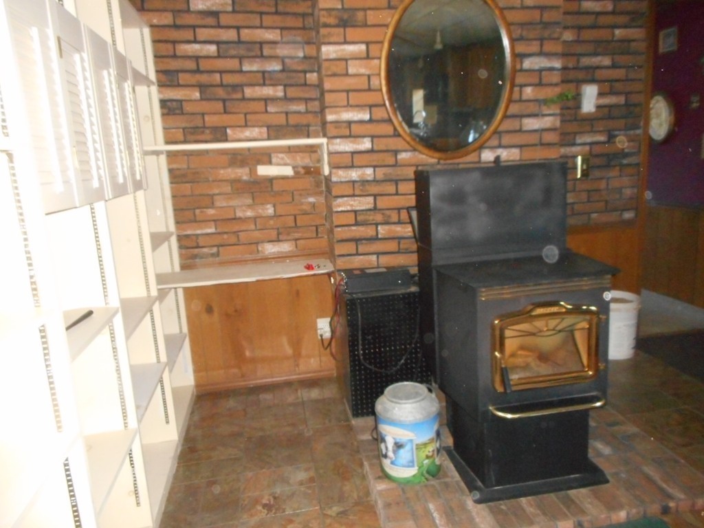 403 Tully Road Orange, MA 01364 - Photo 8 of 18 Gallery Image 8
