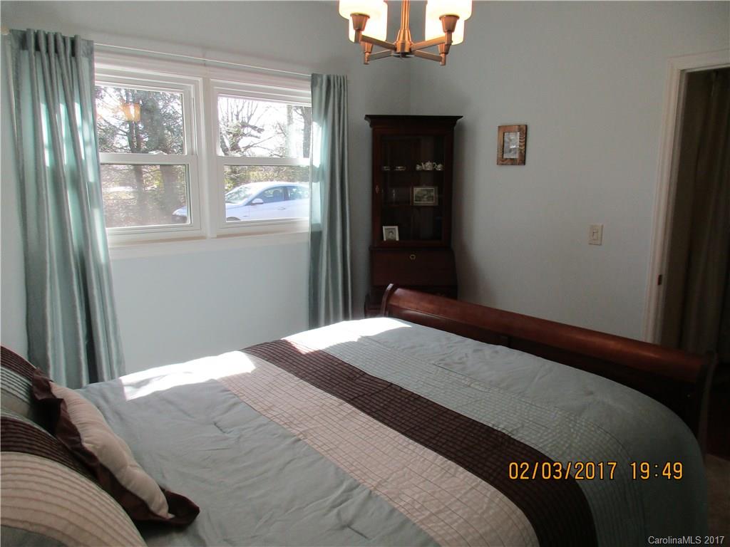 1051 Upward Road Flat Rock, NC 28731 - Photo 18 of 23 Gallery Image 18