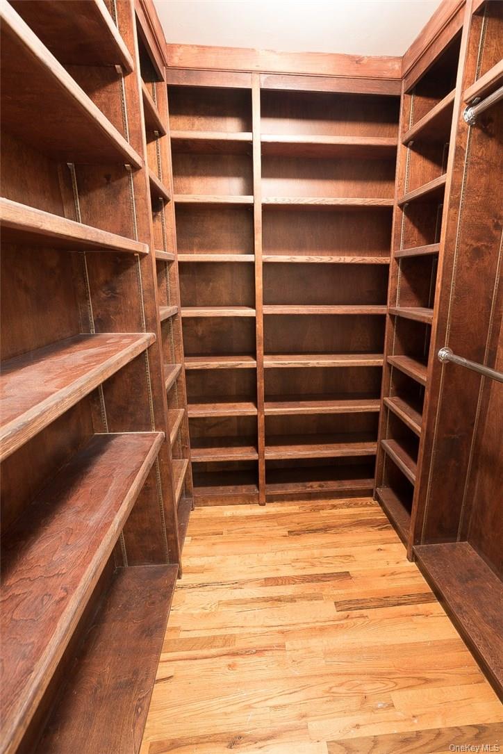 49 Soulice Place New Rochelle, NY 10804 - Photo 14 of 29