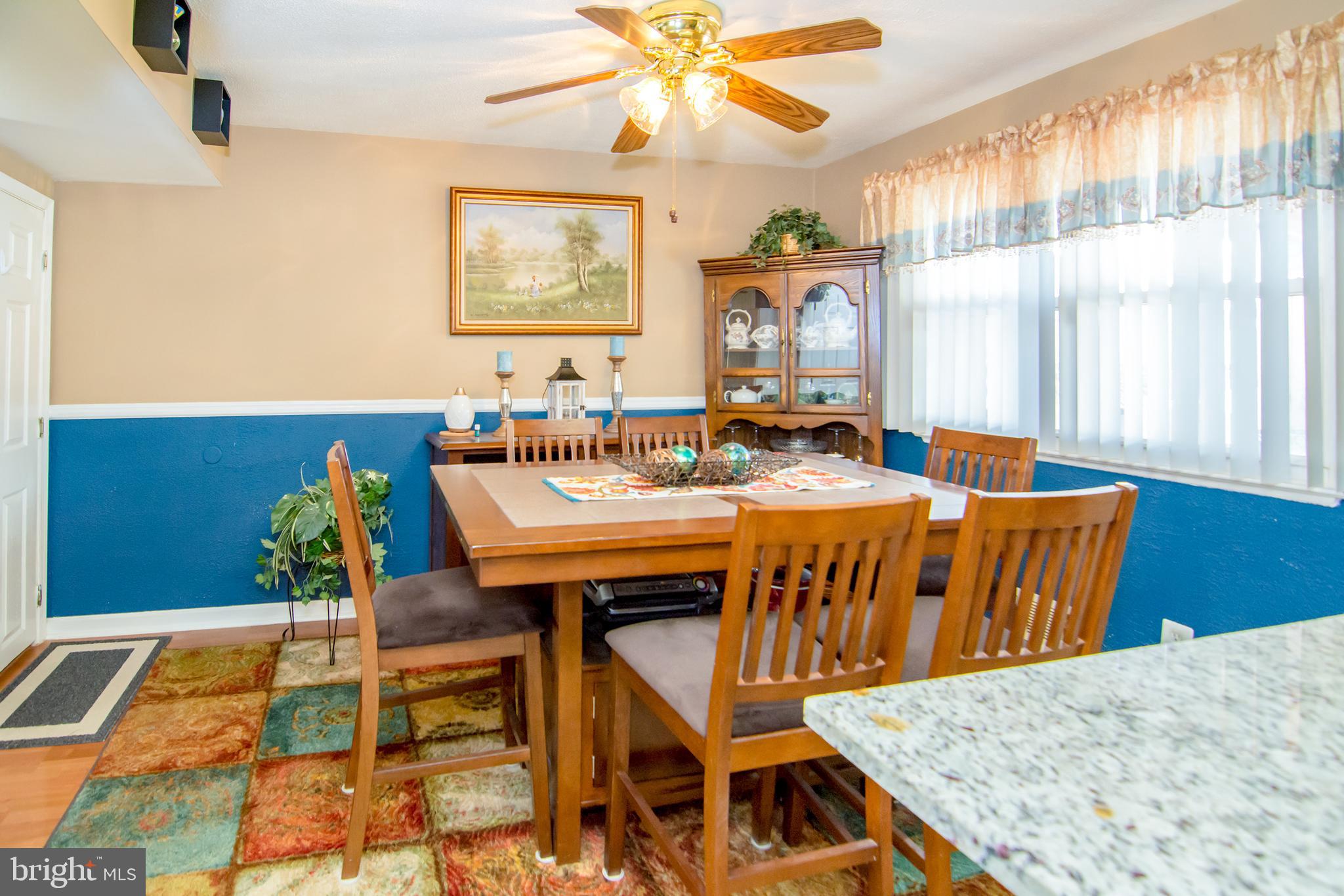 7633 Charlesmont Road Baltimore, MD 21222 - Photo 5 of 28 Dining Area
