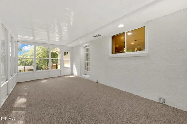 $430,000 | 412 Bays Cove Trail, Kingsport, TN 37660