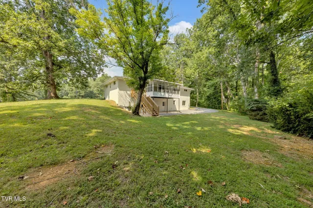 $430,000 | 412 Bays Cove Trail, Kingsport, TN 37660