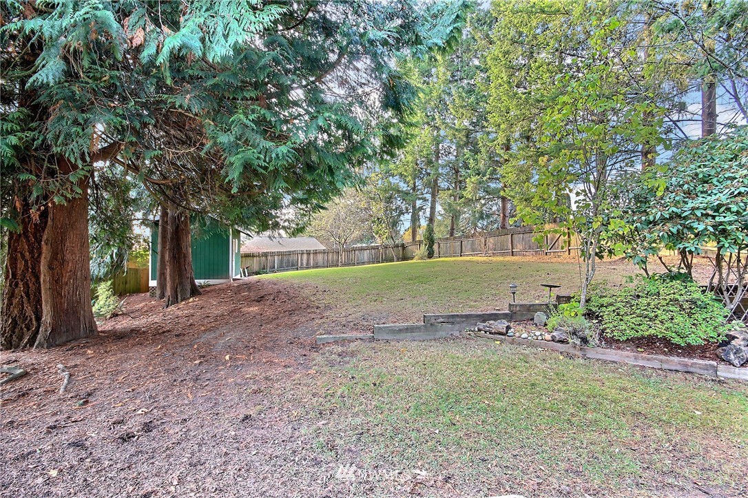 1702 171st Place Southeast Bothell, WA 98012 - Photo 21 of 24