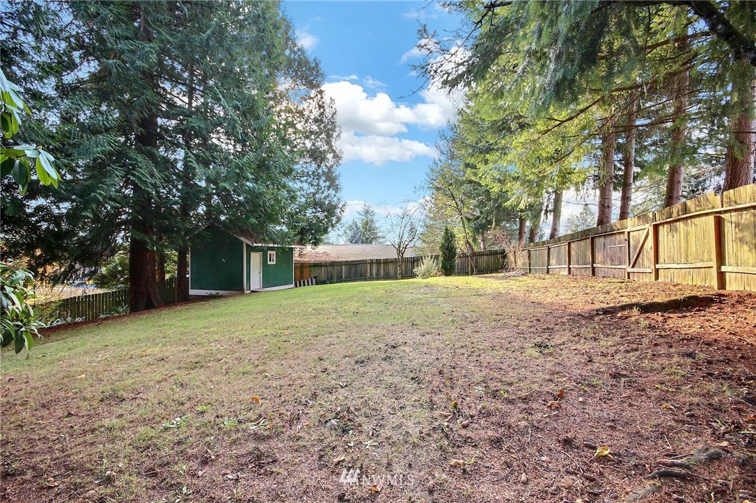 1702 171st Place Southeast Bothell, WA 98012 - Photo 22 of 24