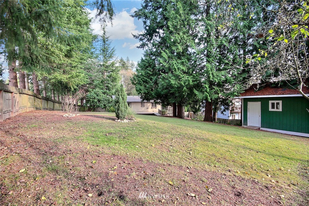 1702 171st Place Southeast Bothell, WA 98012 - Photo 23 of 24