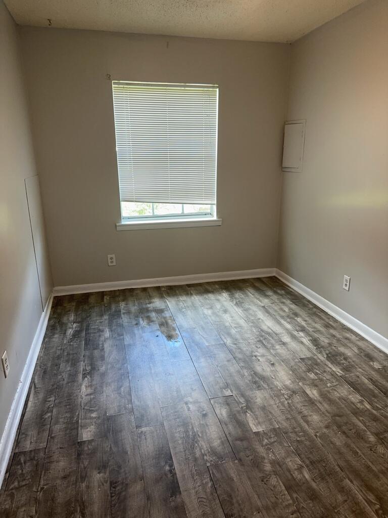 411 Elm Avenue, Unit 3 Jasper, TN 37347 - Photo 9 of 16 2025_08_25_12_28_04