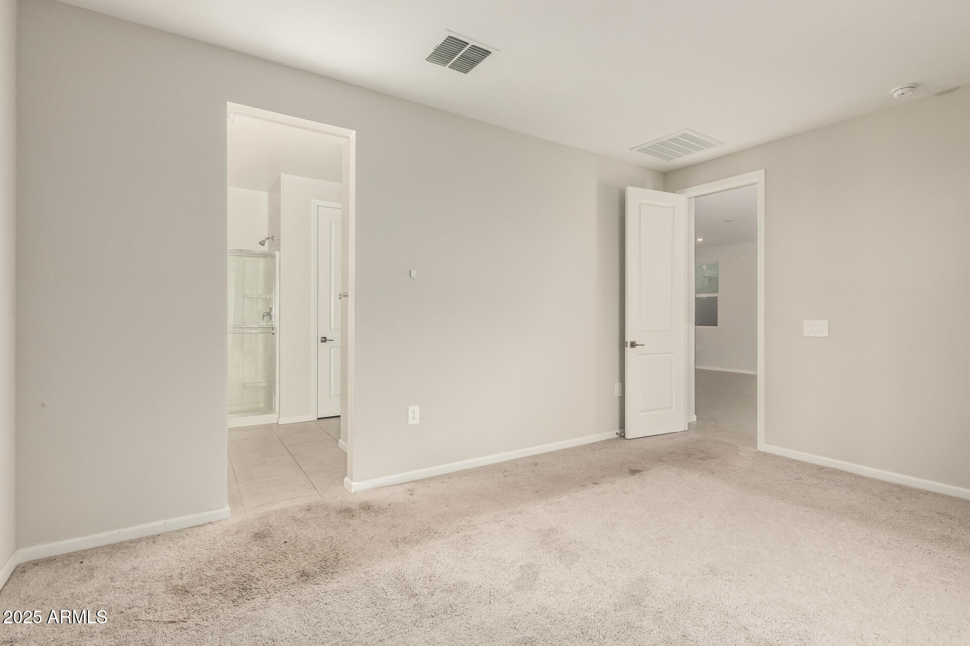 4677 South Siphon Draw Road Apache Junction, AZ 85119 - Photo 16 of 45 a view of an empty room