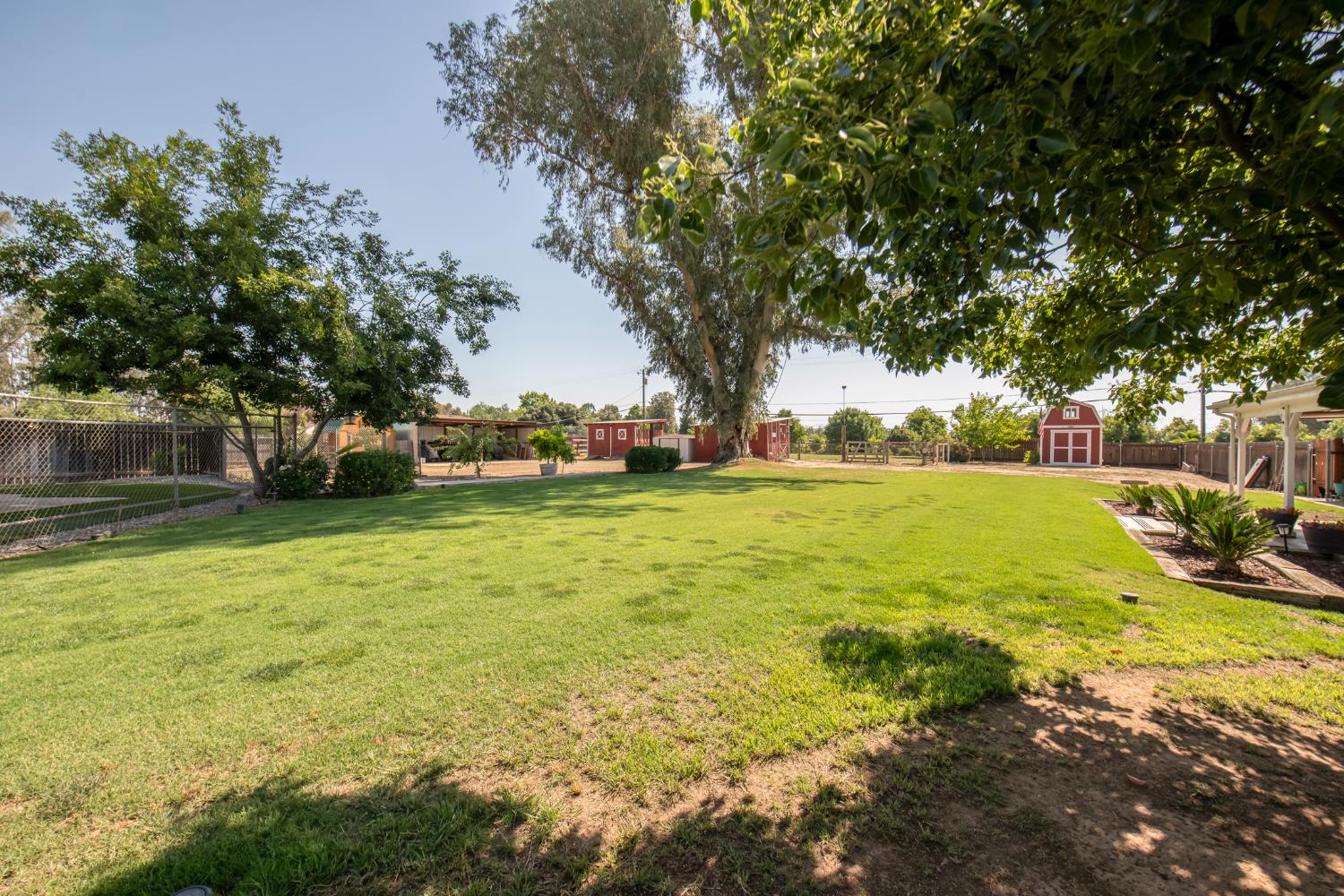 37715 Cloverleaf Avenue Madera, CA 93636 - Photo 52 of 55