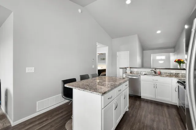 $358,900 | 302 8th Street East, Horace, ND 58047