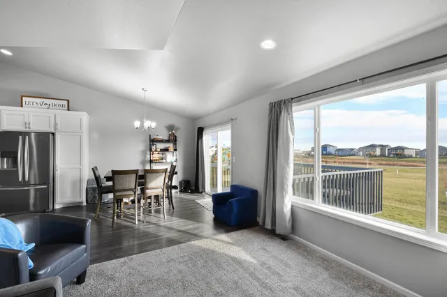 $358,900 | 302 8th Street East, Horace, ND 58047