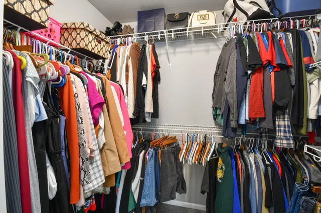 $358,900 | 302 8th Street East, Horace, ND 58047