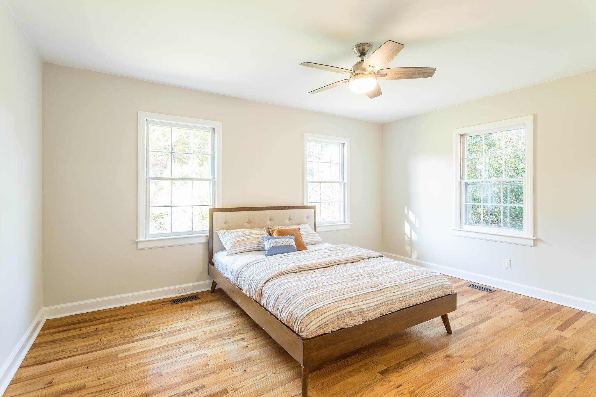 701 Dixie Trail Raleigh, NC 27607 - Photo 21 of 28 Photo 21