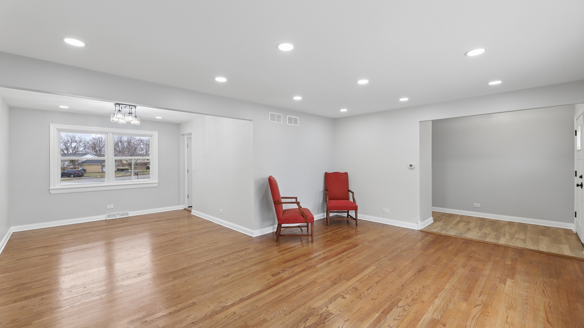 7314 Summit Road Darien, IL 60561 - Photo 8 of 28