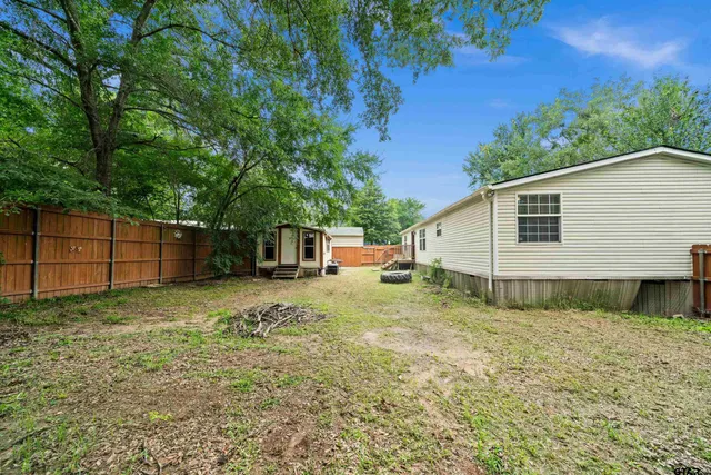 $170,000 | 155 Piney Point Drive, Murchison, TX 75778