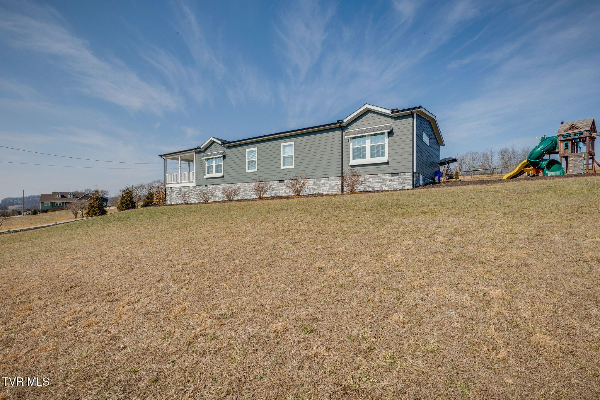 185 Milk Thistle Way Fall Branch, TN 37656 - Photo 4 of 49 003