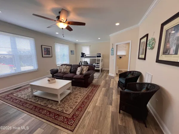 $3,000 | 3307 Emerald Drive, Unit EAST, Emerald Isle, NC 28594