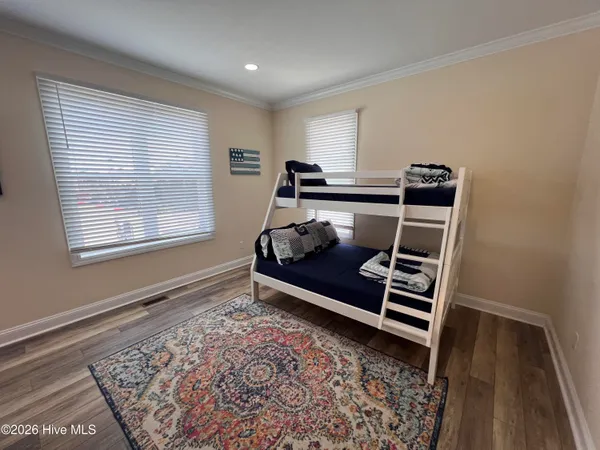 $3,000 | 3307 Emerald Drive, Unit EAST, Emerald Isle, NC 28594