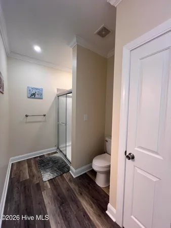$3,000 | 3307 Emerald Drive, Unit EAST, Emerald Isle, NC 28594