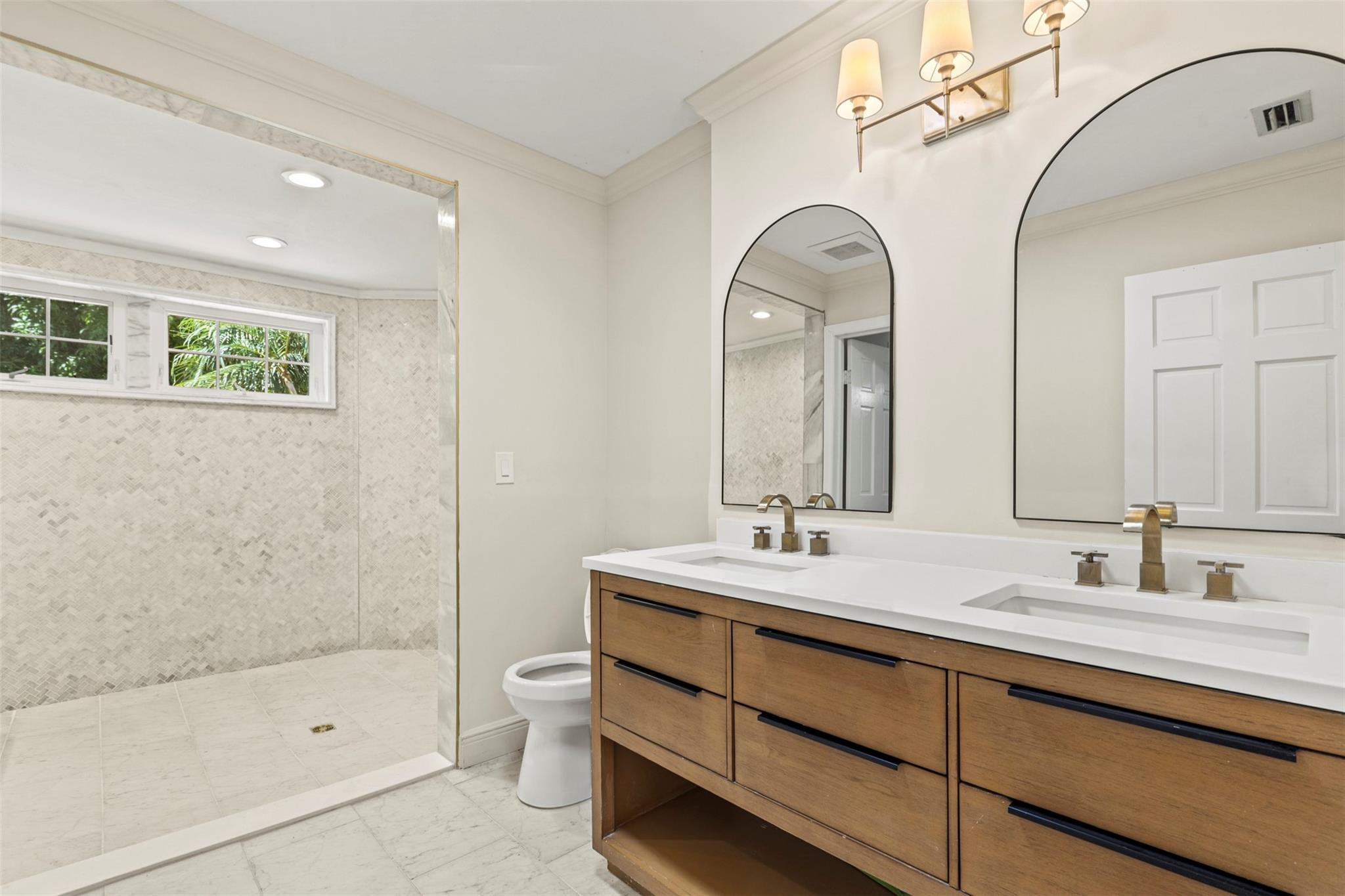 333 South Manor Drive Stuart, FL 34994 - Photo 8 of 54 Photo 8