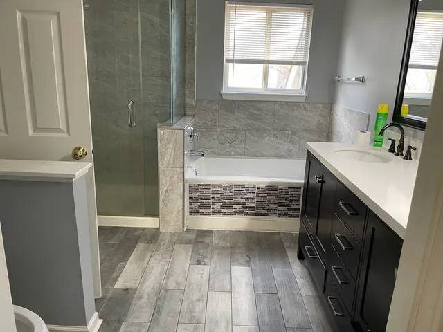 $3,200 | 3181 Hopewell Drive, Aurora, IL 60502