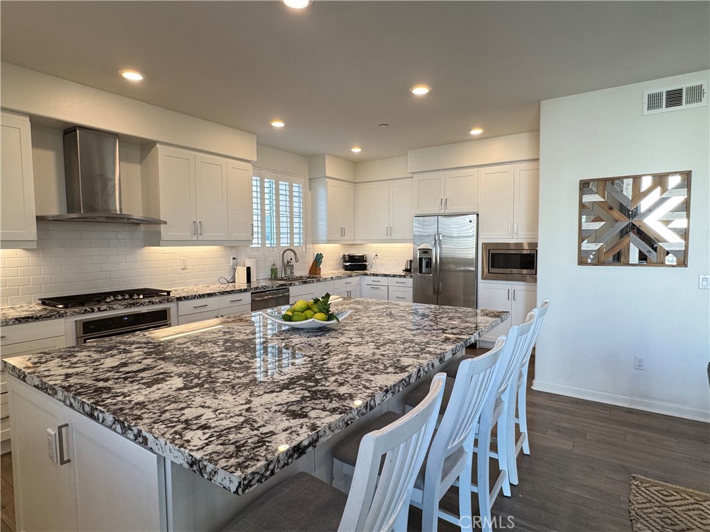 129 Cadence Irvine, CA 92618 - Photo 12 of 43