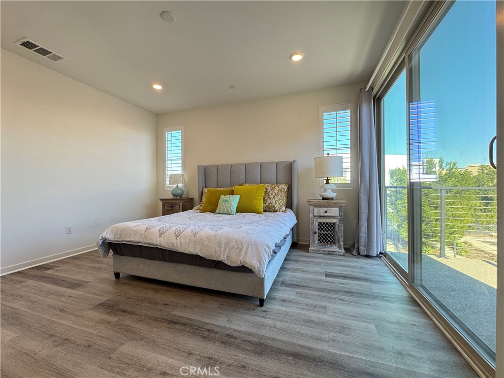 129 Cadence Irvine, CA 92618 - Photo 19 of 43