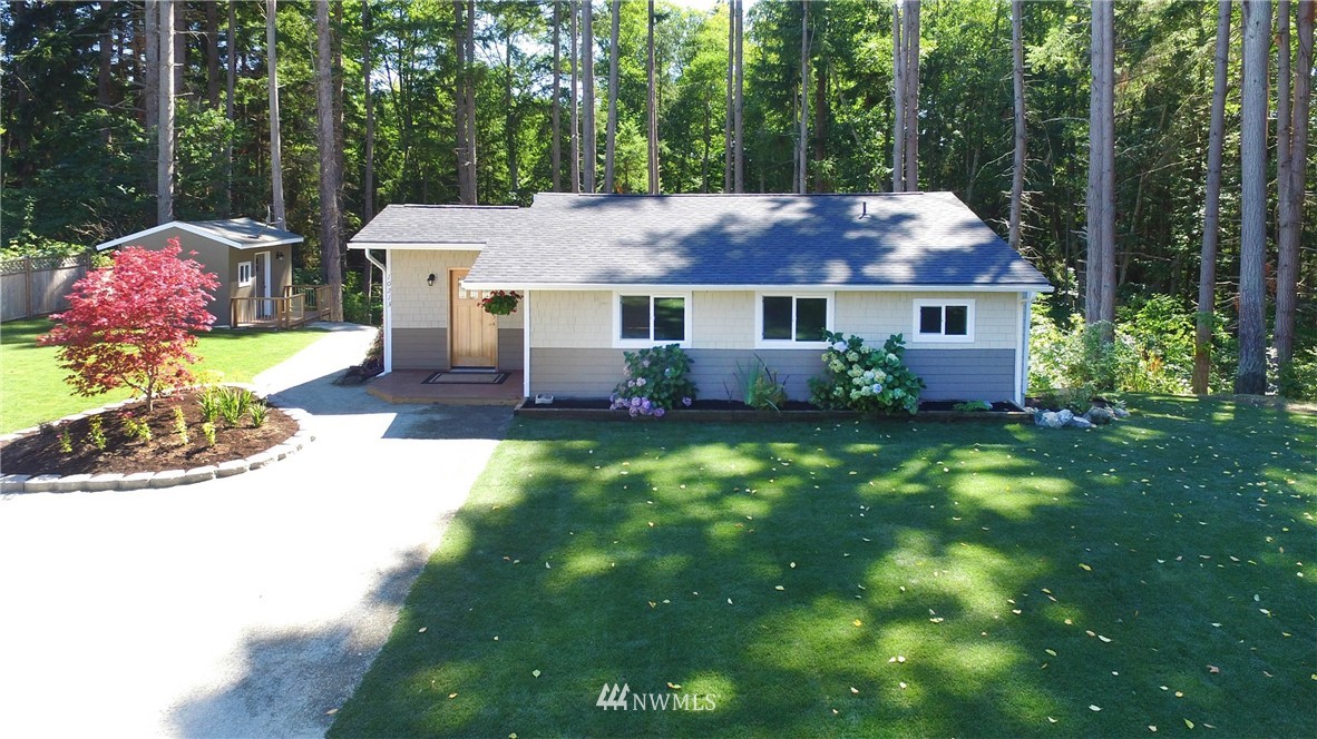 10213 Southwest Cove Road Vashon, WA 98070 - Photo 23 of 25
