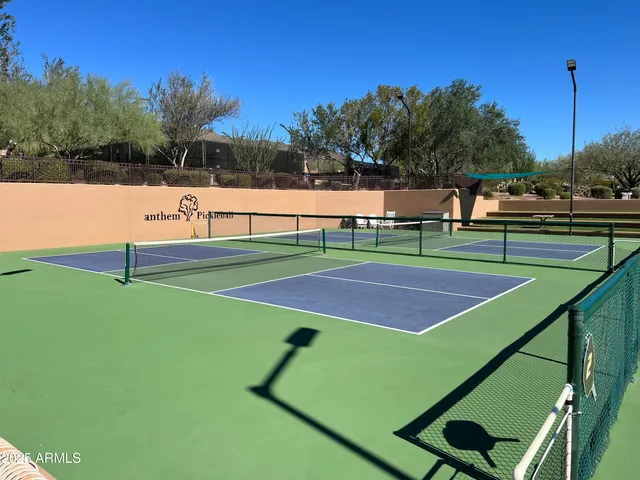 a view of a tennis court