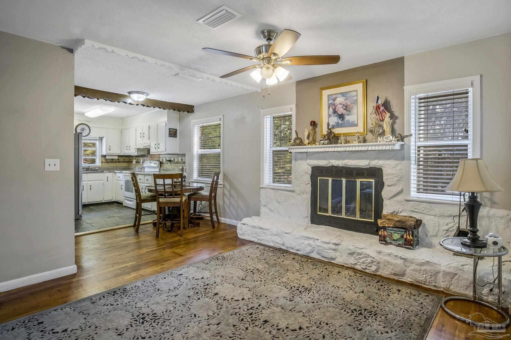 6589 Cedar Street Milton, FL 32570 - Photo 12 of 42