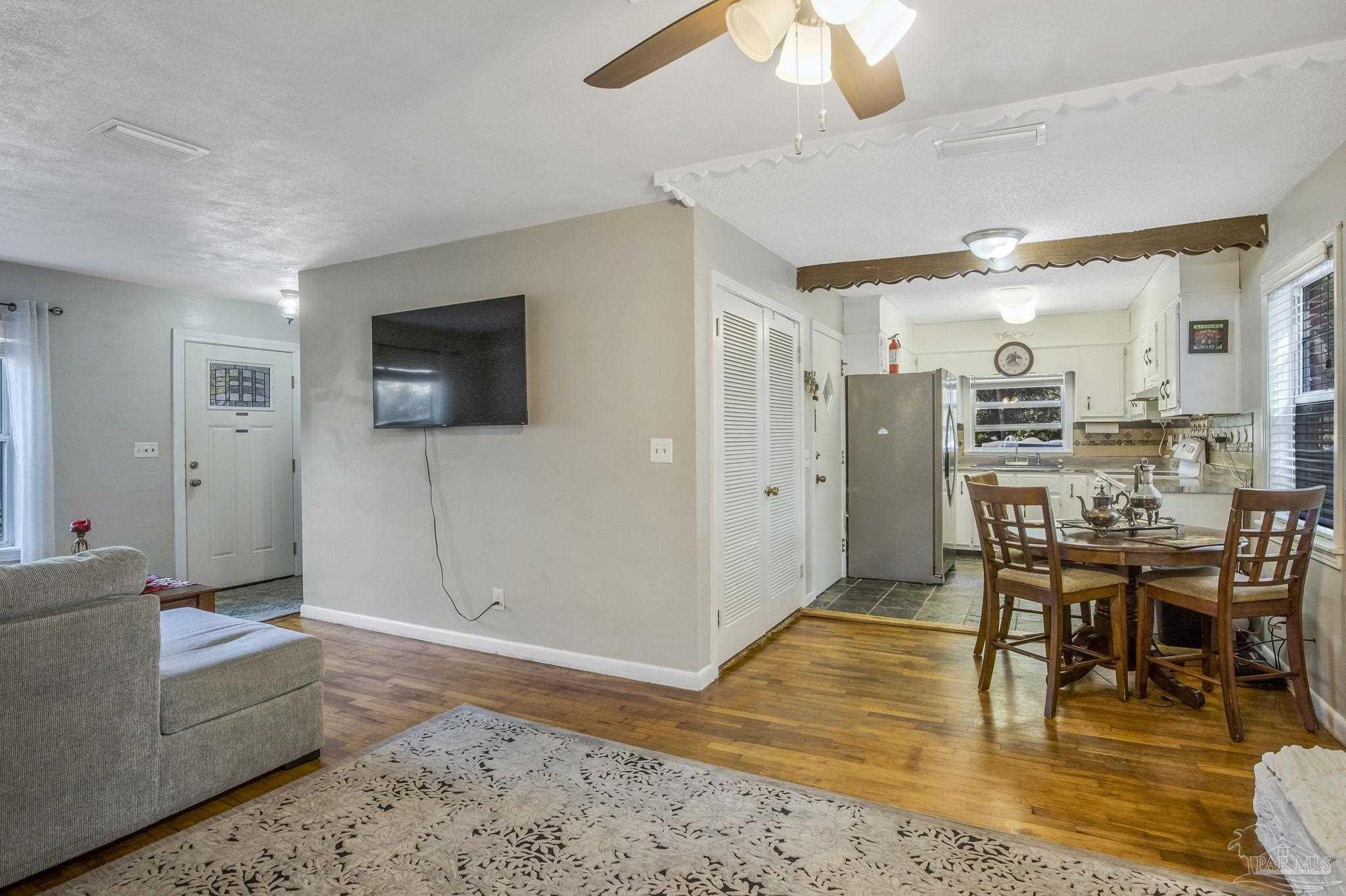 6589 Cedar Street Milton, FL 32570 - Photo 13 of 42