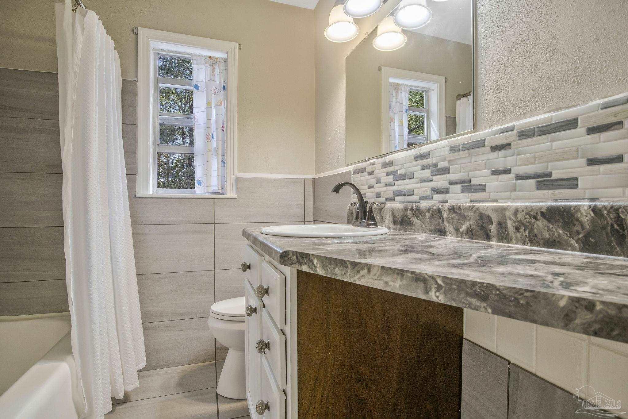 6589 Cedar Street Milton, FL 32570 - Photo 23 of 42