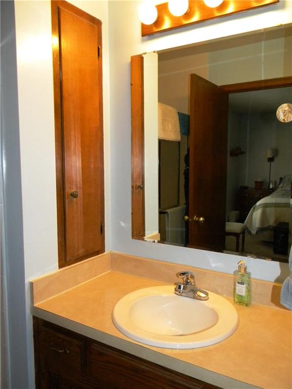 38 Rogers Road Carmel, IN 46032 - Photo 13 of 19 Gallery Image 13