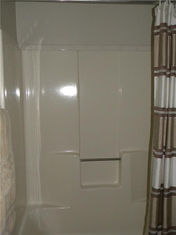38 Rogers Road Carmel, IN 46032 - Photo 17 of 19 Gallery Image 17