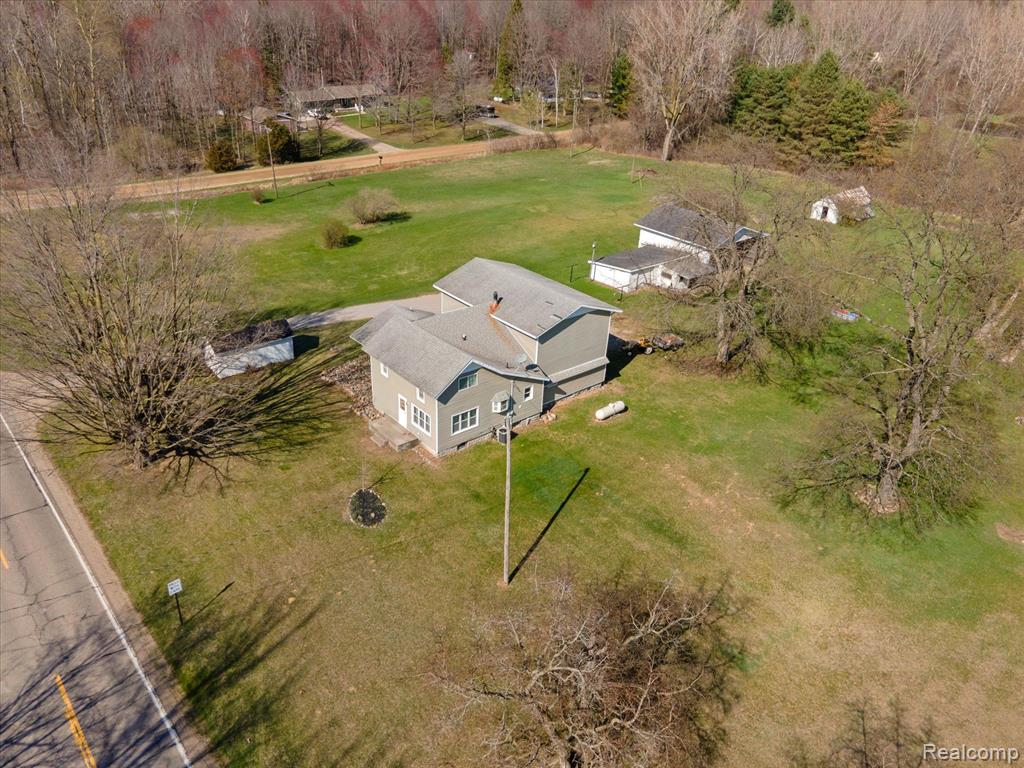 8023 Bray Road Vassar, MI 48768 - Photo 2 of 48