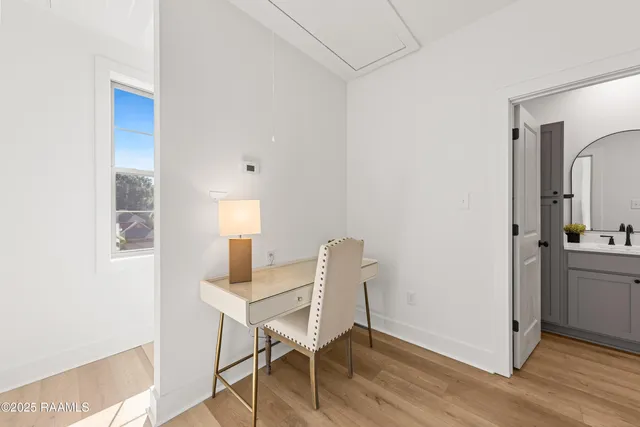 $2,975 | 206 Steiner Oaks, Lafayette, LA 70508