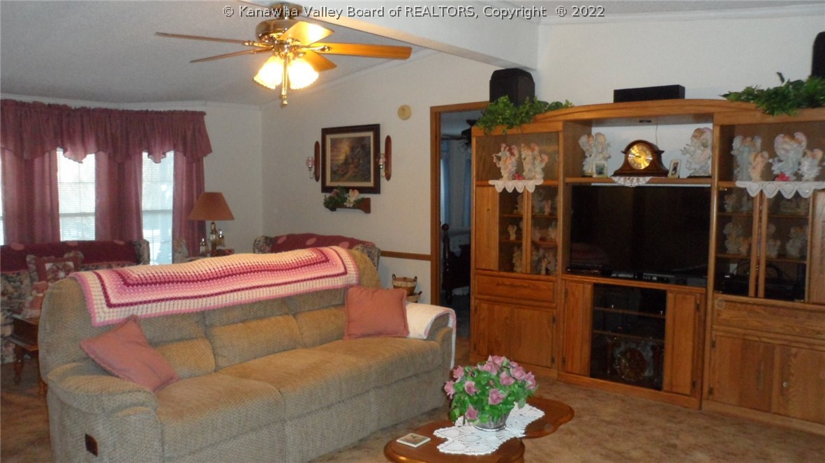 2262 Poca River Road South Poca, WV 25159 - Photo 8 of 30 Gallery Image 8